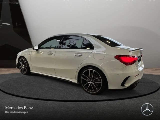Mercedes-Benz A 35 AMG 4MATIC AMG Line