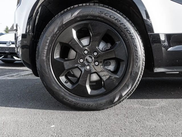 Land Rover Defender 3.0 110 D200 Dynamic SE