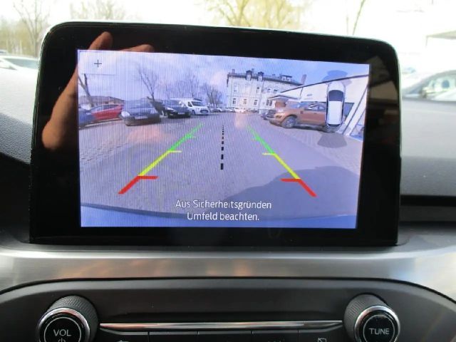 Ford Focus EcoBoost Titanium Wagon