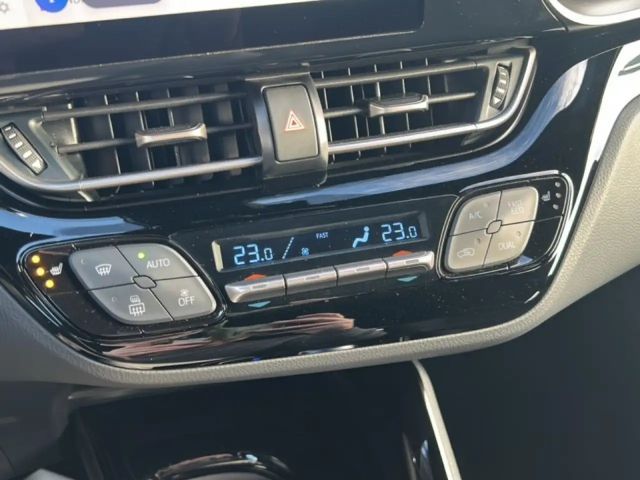 Toyota C-HR Hybride Team D