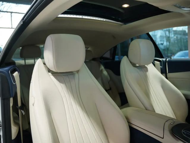 Mercedes-Benz E 200 4MATIC AMG Line Coupé