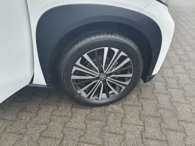 Toyota Aygo X Hatchback Play X-play