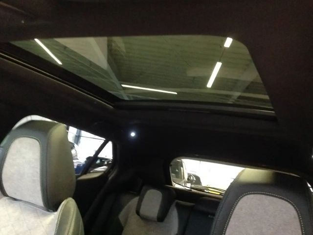 Peugeot E-2008 GT-Line