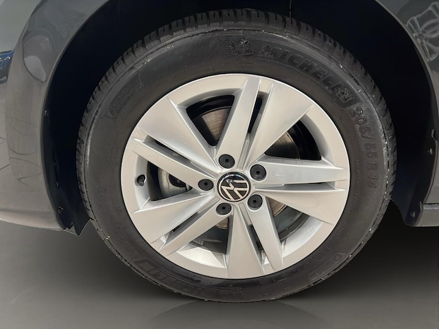 Volkswagen Golf 1.5 eTSI Golf VIII