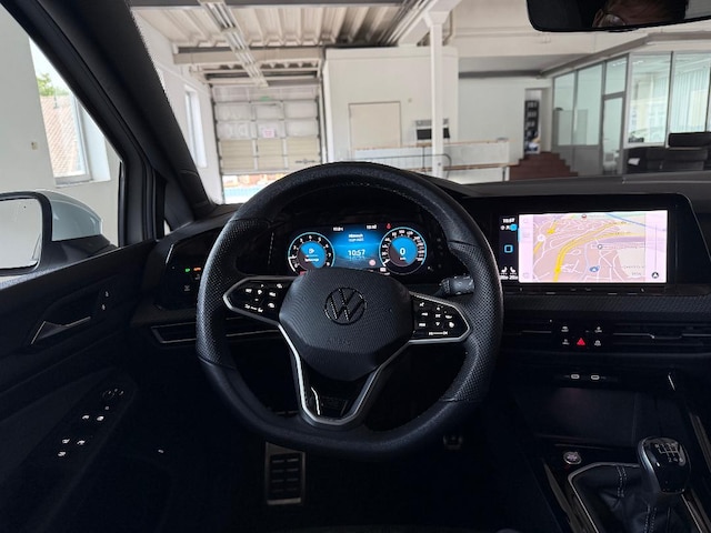 Volkswagen Golf 1.5 TSI Variant