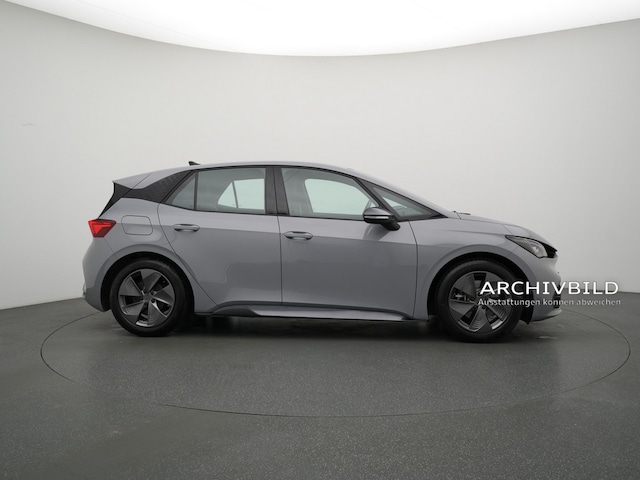 Cupra Born Born  NAVI VIRT ACC KAM SHZ CARPLAY LED KEYLES