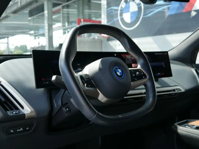 BMW iX xDrive40