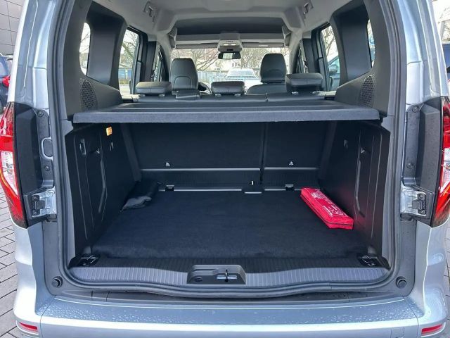 Nissan Townstar DAB #BT #ANDROID #PDC #KAMERA #LED