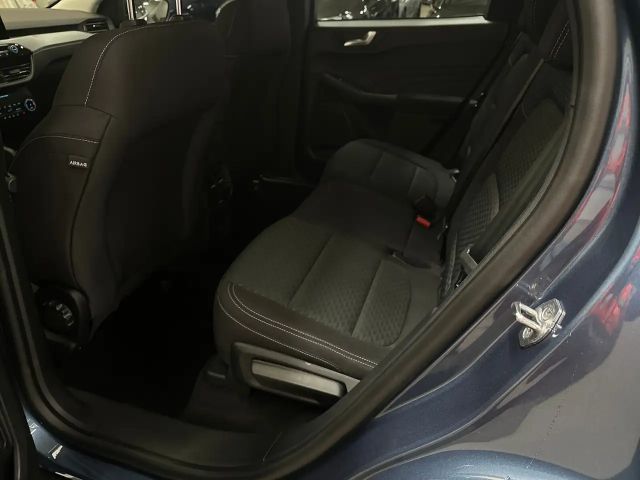 Ford Kuga Cool & Connect