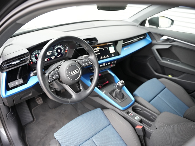 Audi A3 35 TFSI S-Line Sportback