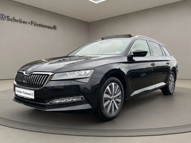 Skoda Superb 2.0 TDI Combi Style Style