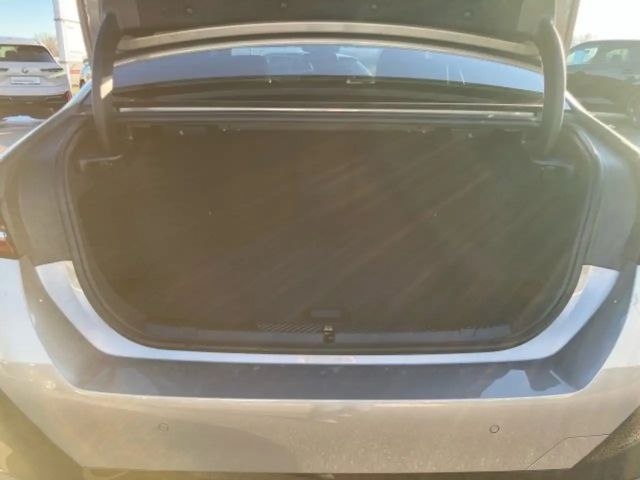 BMW i5 Sedan eDrive40