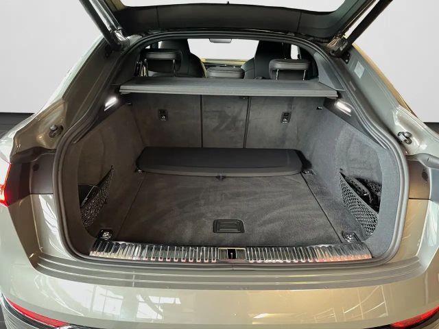 Audi Q8 e-tron 55 Quattro S-Line