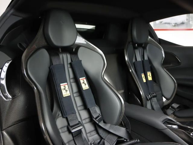 Ferrari SF90 Stradale