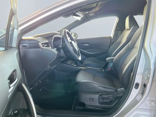 Toyota Corolla Hybride Team D