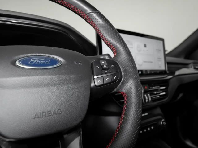 Ford Focus EcoBoost ST Line