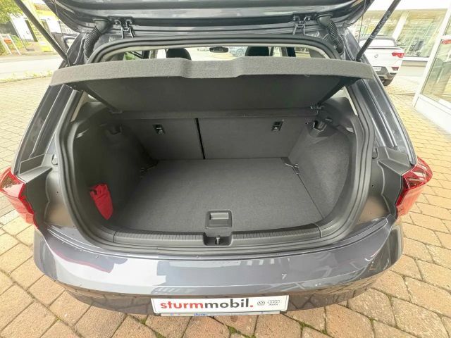 Volkswagen Polo 1.0 TSI DSG Style