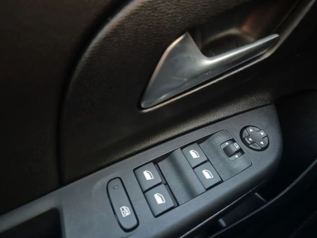 Opel Corsa 1.2 Turbo Edition Turbo