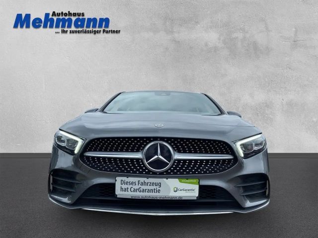 Mercedes-Benz A 200 A 200 d AMG Line