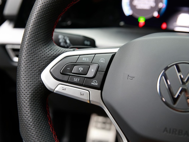 Volkswagen Golf 2.0 TSI DSG GTI Style