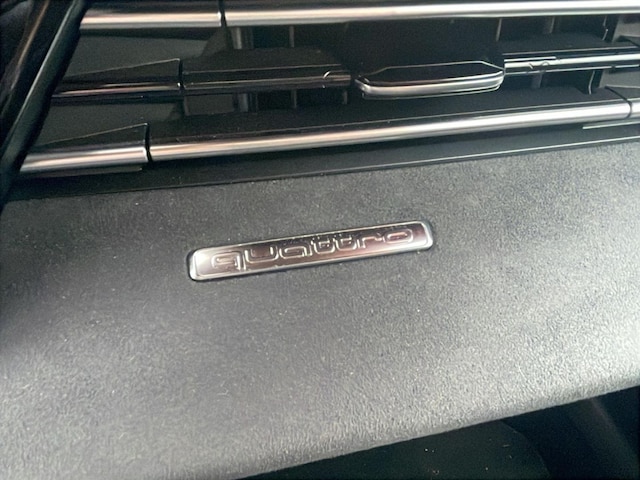 Audi S3 Quattro S-Tronic Sedan