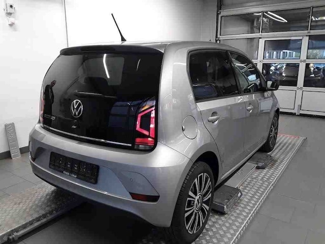 Volkswagen up! Plus