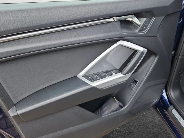 Audi Q3 40 TFSI Quattro S-Line S-Tronic