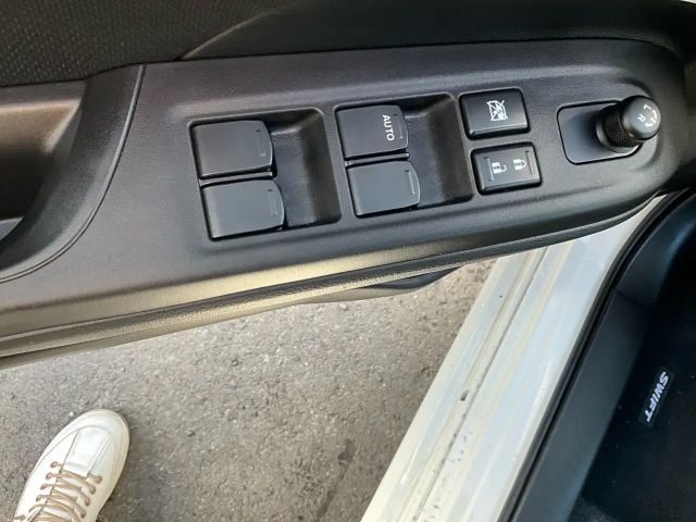 Suzuki Swift Shine