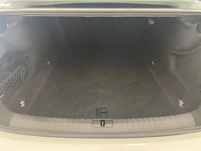 Audi A6 40 TDI Quattro Sedan Sport