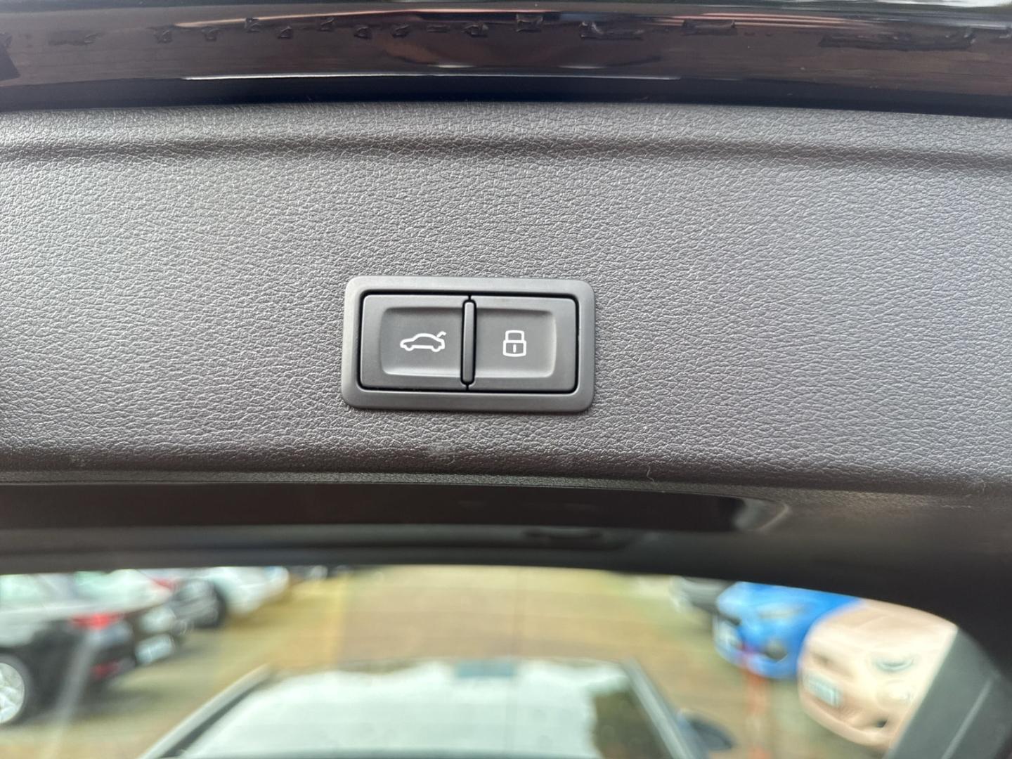 Audi A4 40 TFSI Avant S-Tronic