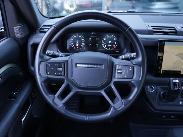 Land Rover Defender 90 Dynamic HSE