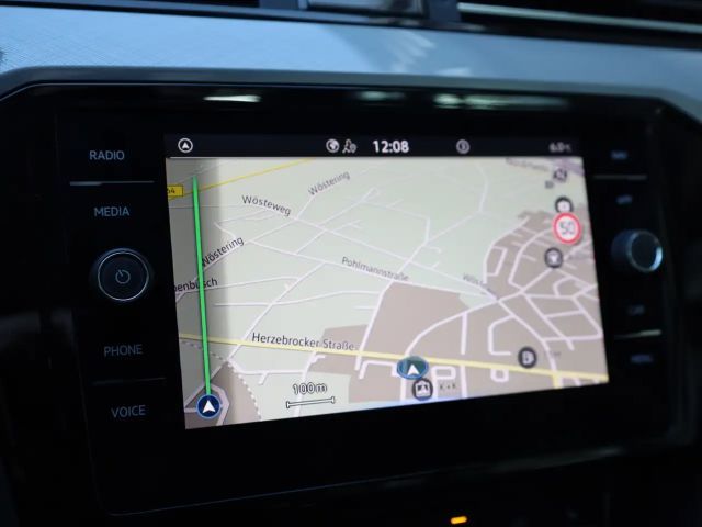 Volkswagen Passat Business Variant