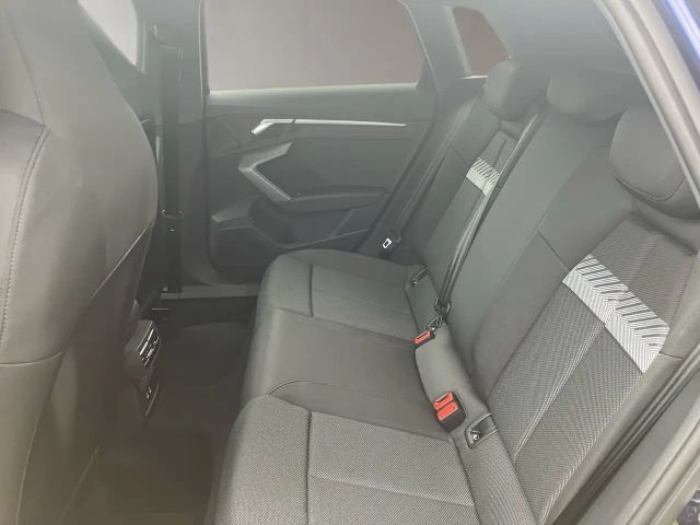 Audi A3 30 TFSI Sedan
