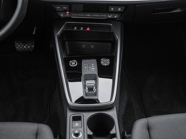 Audi A3 30 TFSI S-Tronic Sportback