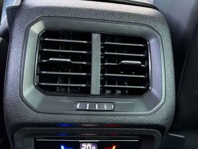 Volkswagen Tiguan 2.0 TDI