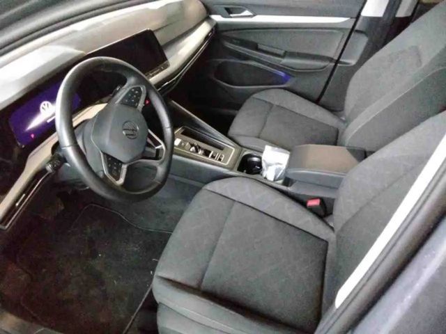 Volkswagen Golf 2.0 TDI DSG Life Variant