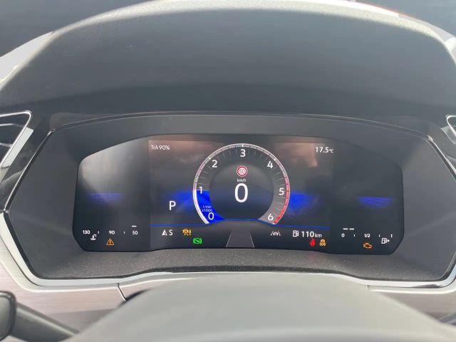 Volkswagen Touran DSG Life