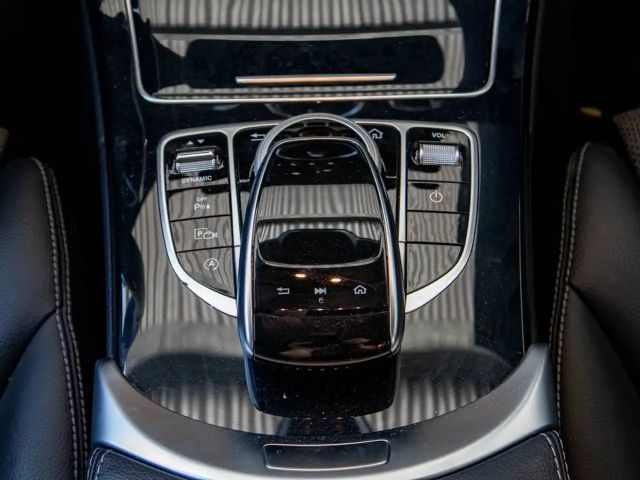 Mercedes-Benz C 200 AVANTGARDE Estate