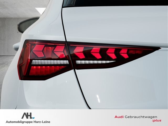 Audi A3 30 TFSI S-Line S-Tronic Sportback