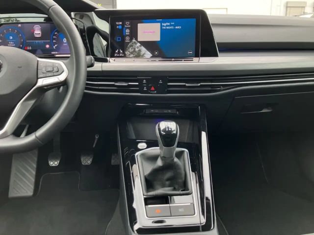 Volkswagen Golf 1.5 TSI DSG Plus Style