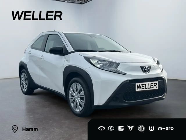 Toyota Aygo X Hatchback Play X-play
