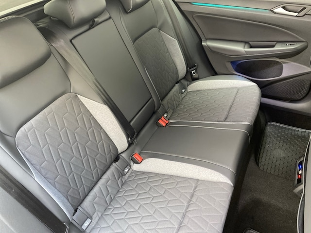 Volkswagen Golf 1.5 TSI Golf VIII Variant