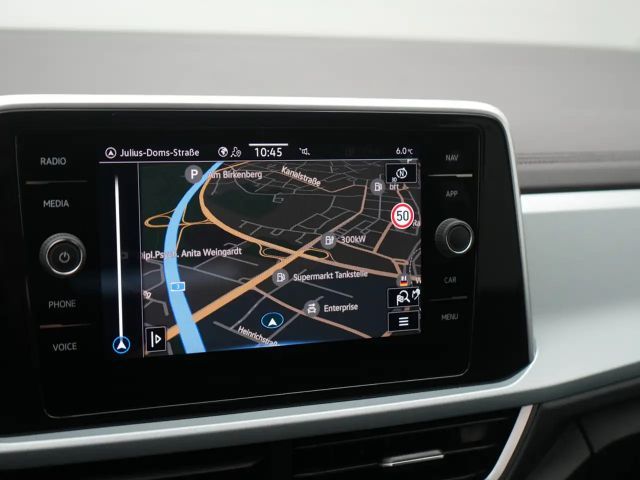 Volkswagen T-Roc Goal NAVI VIRT AHK ACC SHZ CARPLAY LED