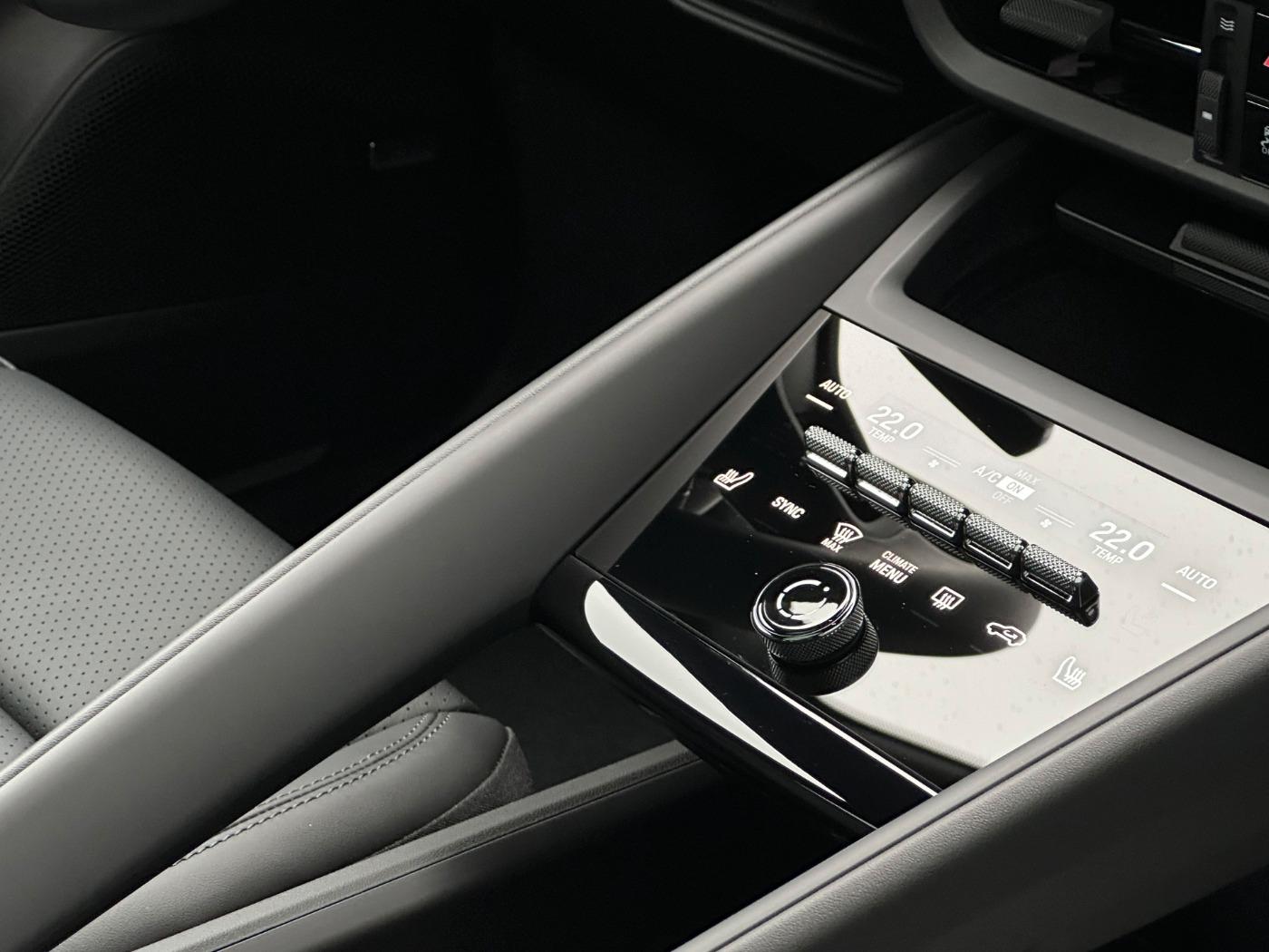 Porsche Macan BOSE PANO 360°