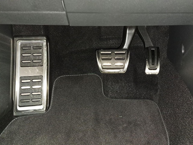 Volkswagen Tiguan 2.0 TDI IQ.Drive R-Line