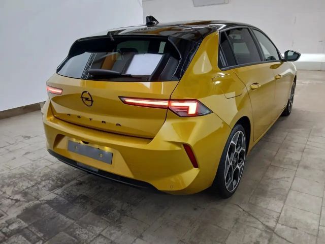 Opel Astra GS-Line Grand Sport