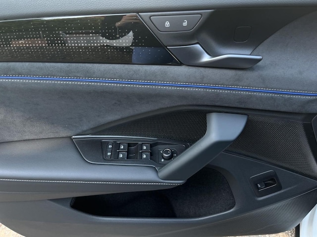 Volkswagen Tayron IQ.Drive R-Line Style