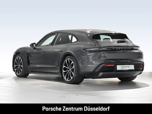 Porsche Taycan 4 Cross Turismo