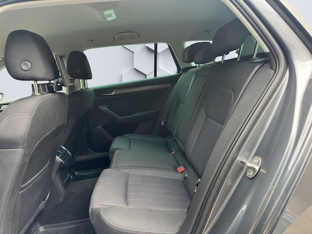 Skoda Superb 2.0 TDI Combi Style Style