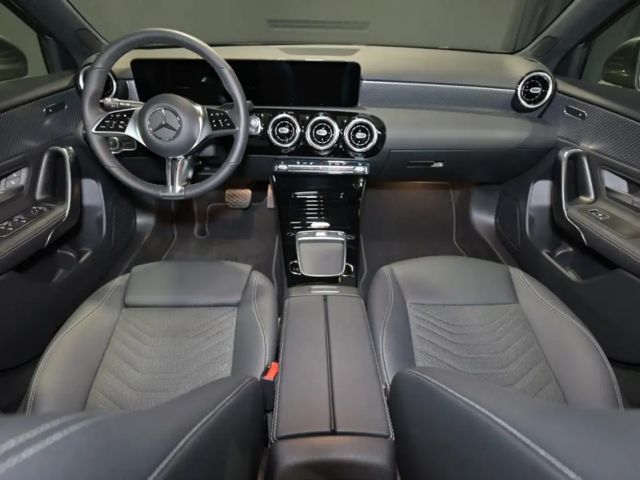 Mercedes-Benz A 180 Progressive